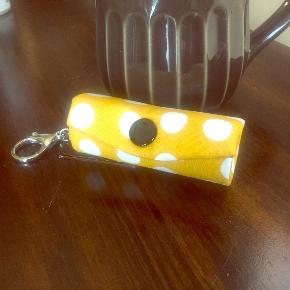 Cute Lipstick Holder Keychain😍